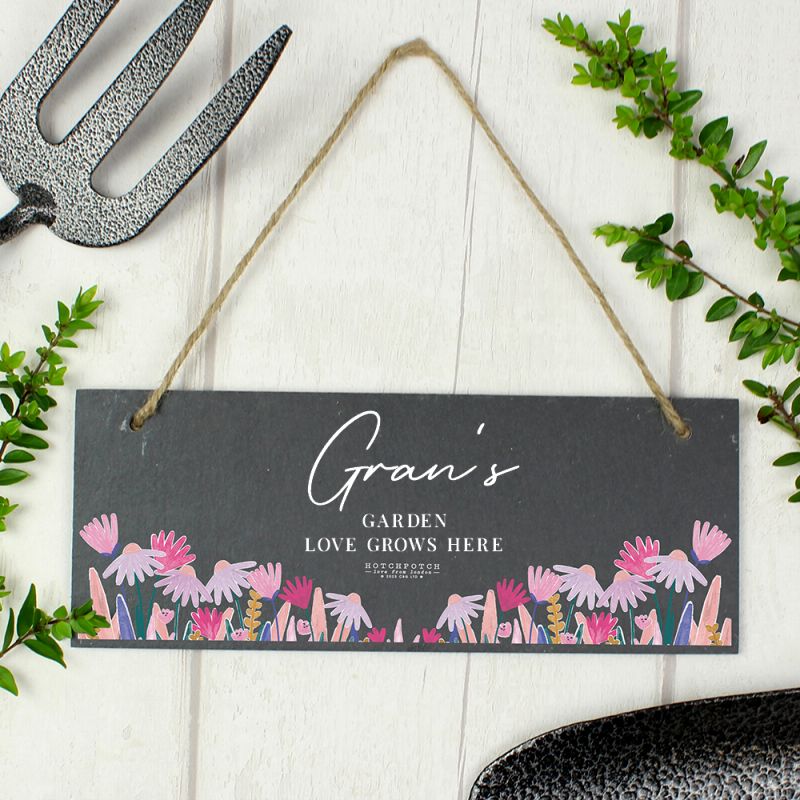 Slate hanging plaque with flower design - Gran's Garden, love grows here